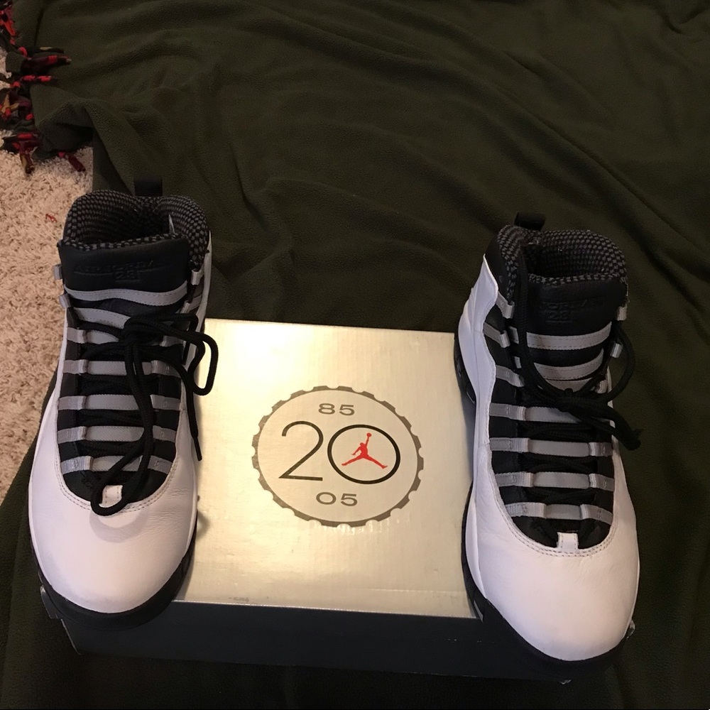 PADS NIB AIR JORDAN 10 RETRO NEVER WORN SIZE 11.5